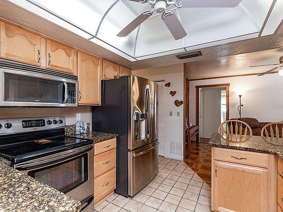 5th image of 4380 Cactus Ave