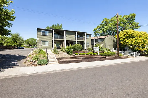 1509 Browne Ave #2 Photo 1