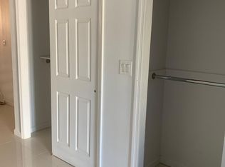 20860 15th Rd, Bayside, NY 11360