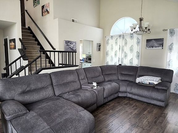 4th image of 23721 Sierra Oak Dr