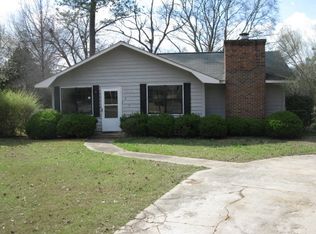 202 Christopher Cir, Fort Valley, GA 31030