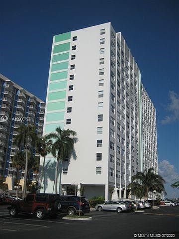1st image of 1250 West Ave APT 10R