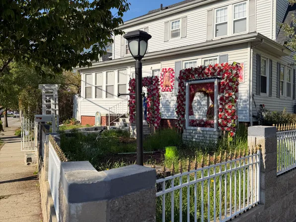 131 Gentian Ave, Providence, RI 02908