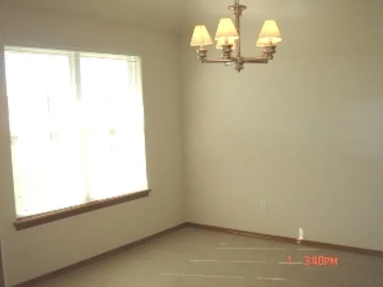 9305 Crooked Creek Ln — Photo 2