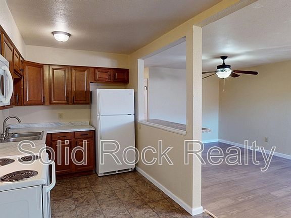 4th image of 3014 Mallard Dr APT 101