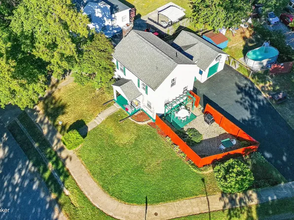 6407 S 2nd St, Louisville, KY 40214