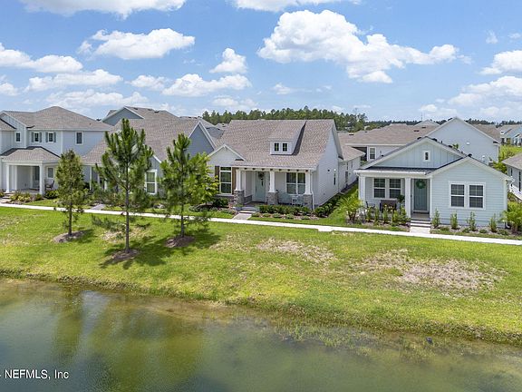 3rd image of 223 CHALET Court