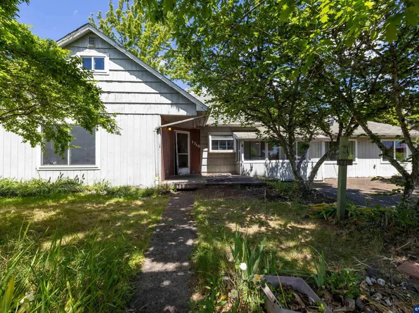1715 College St, Philomath, OR 97370