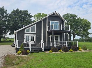 921 Lake Viking Ter, Gallatin, MO 64640