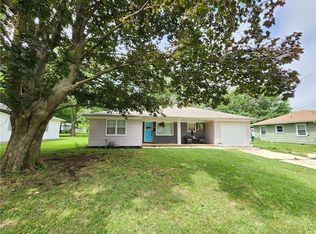 804 N Delaware St, Butler, MO 64730