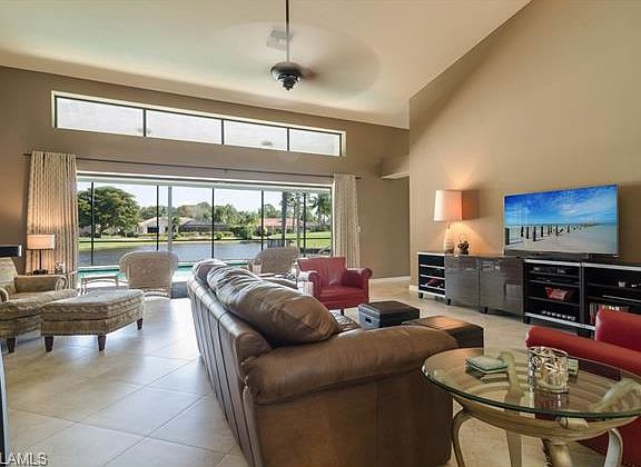 3rd image of 28377 Sombrero Dr