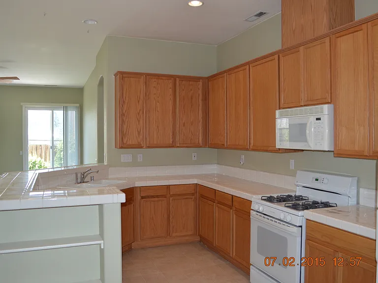 7439 Earlsmoore Dr — Photo 4