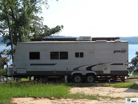4th image of 409 Park Bay Dr