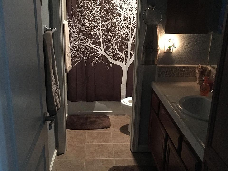 Shared bath