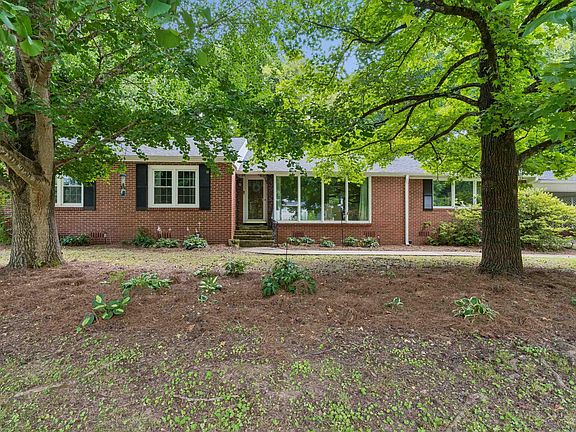 4th image of 1249 Norman Dr