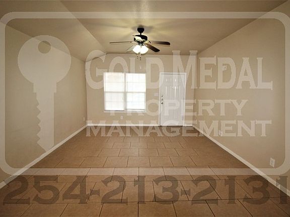 4th image of 4505 Cambridge Dr #B