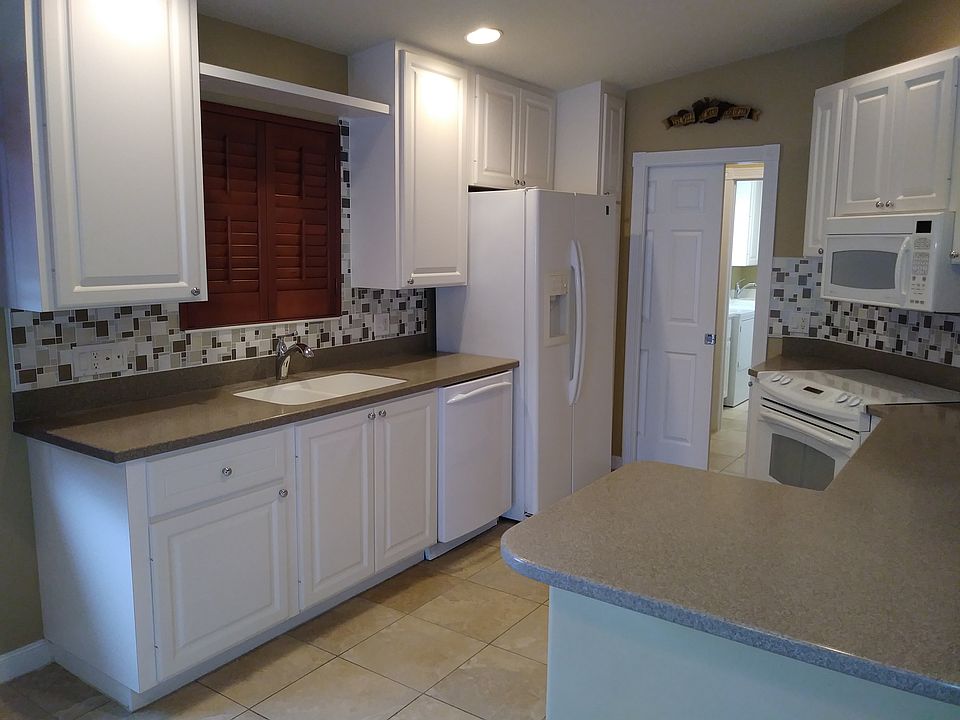 1st image of 11783 Fan Tail Ln
