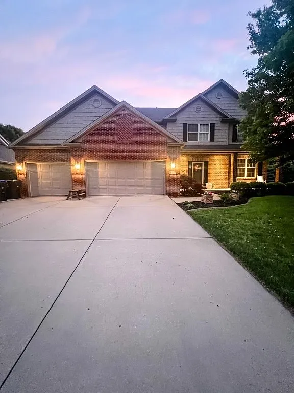 2510 Kaitlyn Dr photo 1