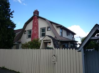 1028 23rd Ave E, Seattle, WA 98112