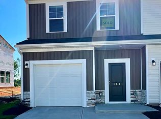 120 Randwick Ln, Greer, SC 29651