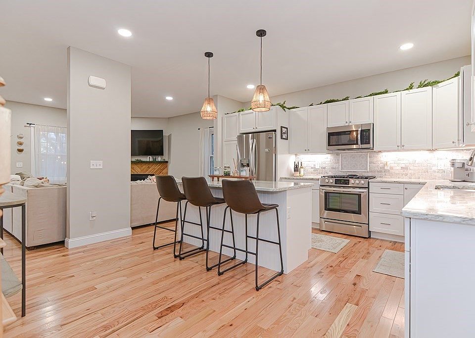 22 Kittredge St 22, Leominster, MA 01453 Zillow