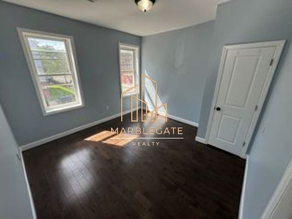 2nd image of 98 Brookdale Ave #4D