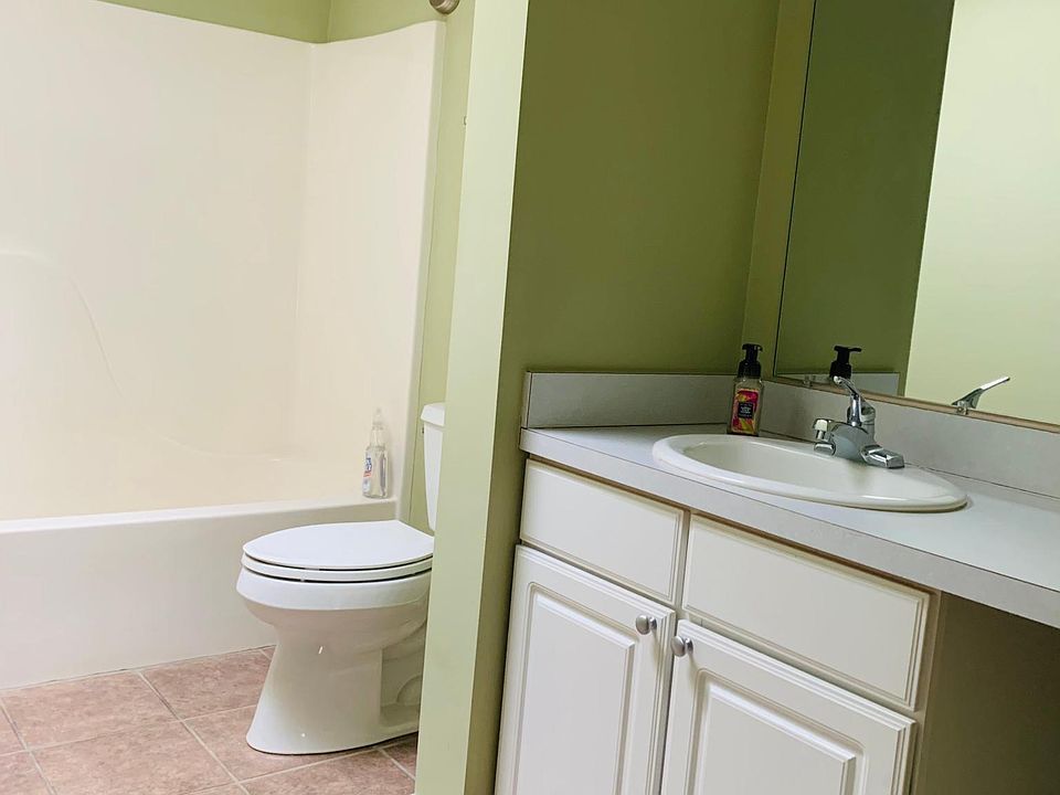 1st image of 621 Virginia St APT 7