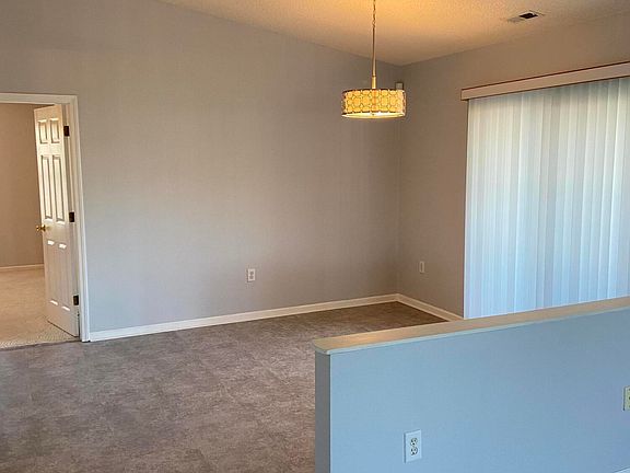 3rd image of 4158 Breezewood Dr APT 204