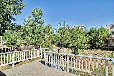 GREAT DECK FOR OUTSIDE PARTIES