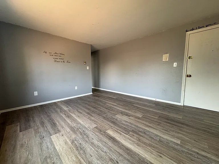 468-103 S Main St #103A — Photo 2