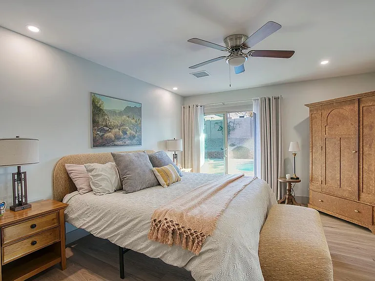 3337 E Las Rocas Dr — Photo 14