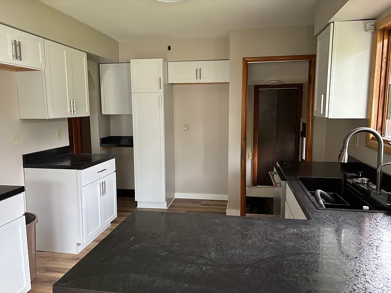 1763 Mohawk Dr — Photo 1