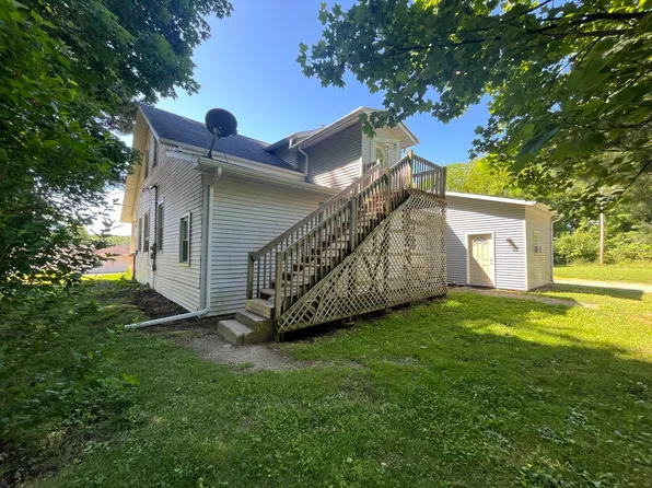 4621 E Snow Rd, Berrien Springs, MI 49103