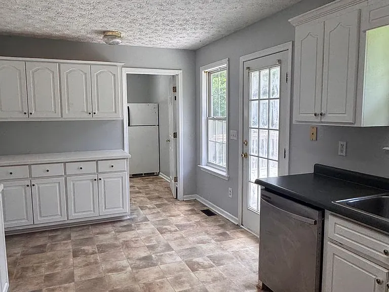 292 New Hope Rd — Photo 33