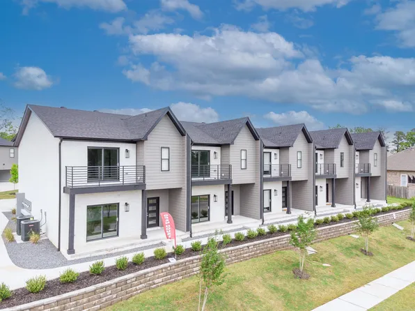 225 Country Club Pkwy #41, Maumelle, AR 72113