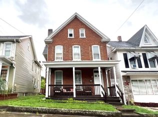 225 S Church St, Waynesboro, PA 17268