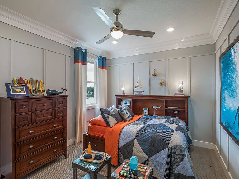 model home pic of the 2nd floor bedroom4