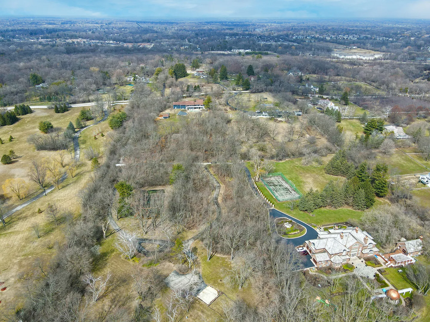 699 Plum Tree Rd photo 1