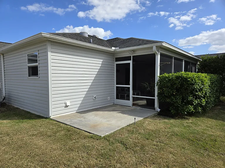 3436 Greenacres Ter — Photo 24