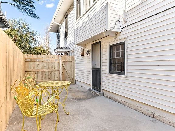 4th image of 4030 S Galvez St
