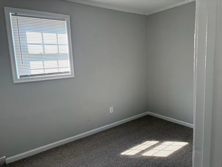 431 Smiley Rd — Photo 8