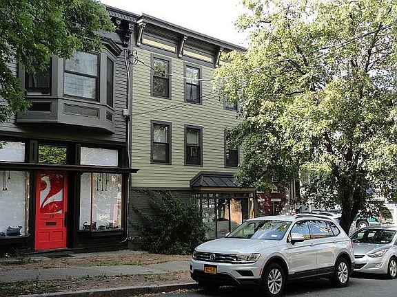 3rd image of 298 Hudson Ave