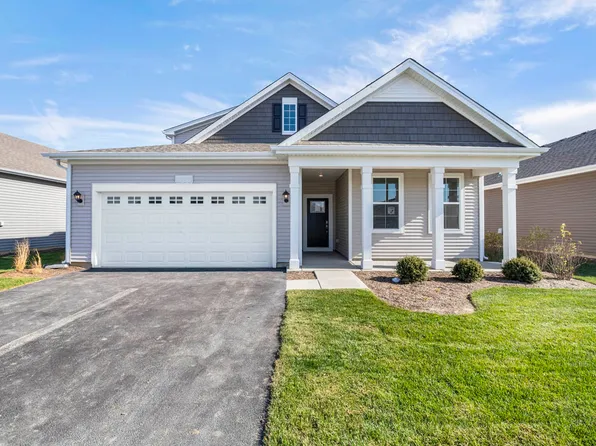 237 Durham St, North Aurora, IL 60542