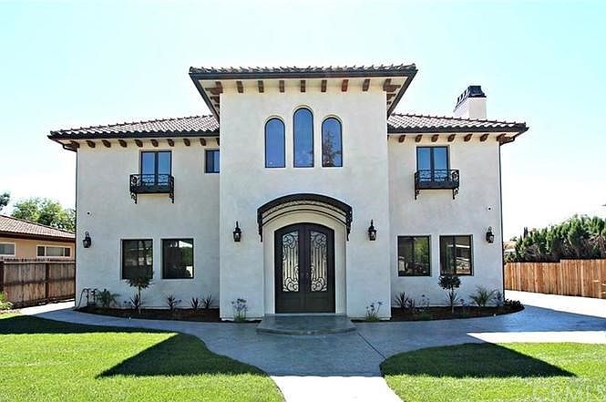 1st image of 2343 Sandra Glen Dr