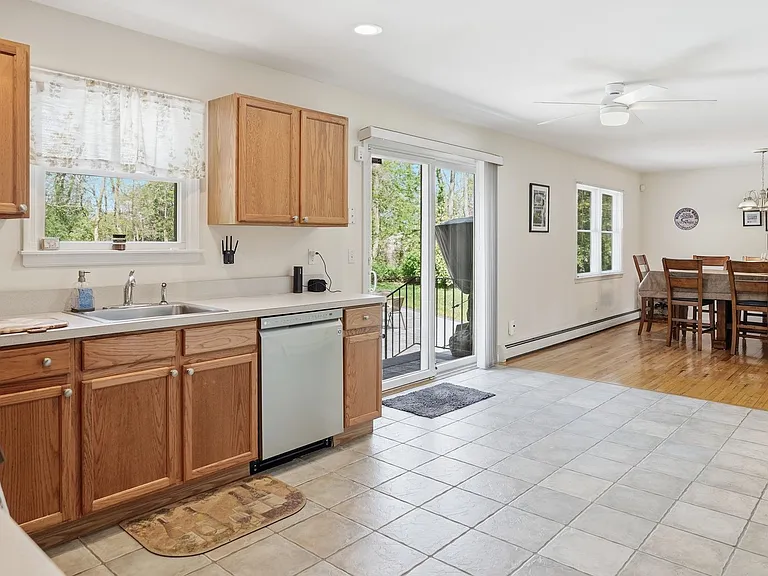 6 Bay Run Ln — Photo 13