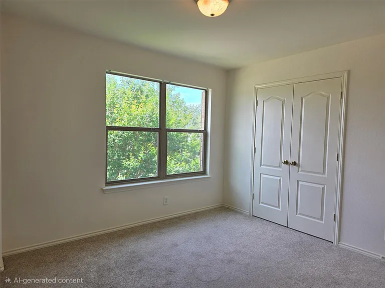 160 Mistletoe Ln — Photo 19