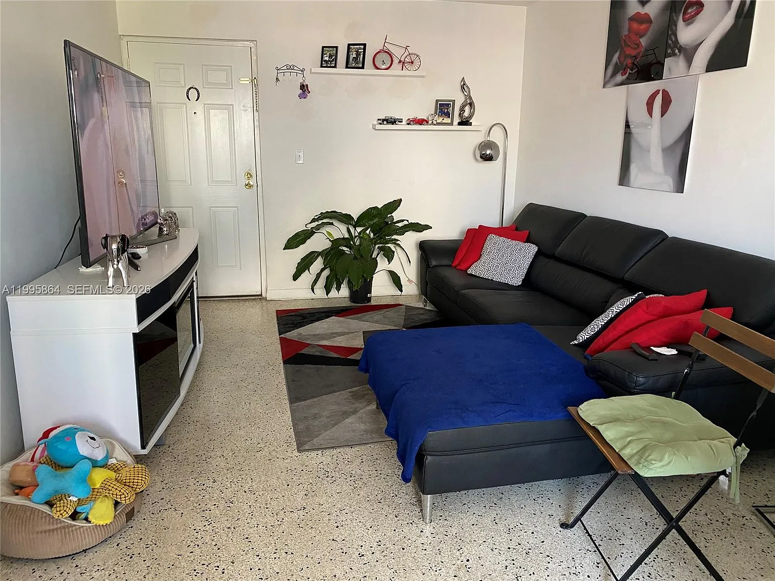 Hato Rey Condo — Photo 2