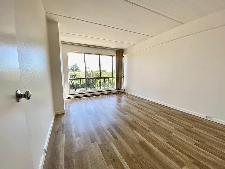 1700 Civic Center Dr #315 — Photo 17