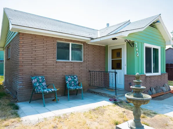 240 E Jefferson St, Huntington, OR 97907