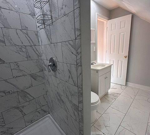 5th image of 21 Wakelee Ave #2